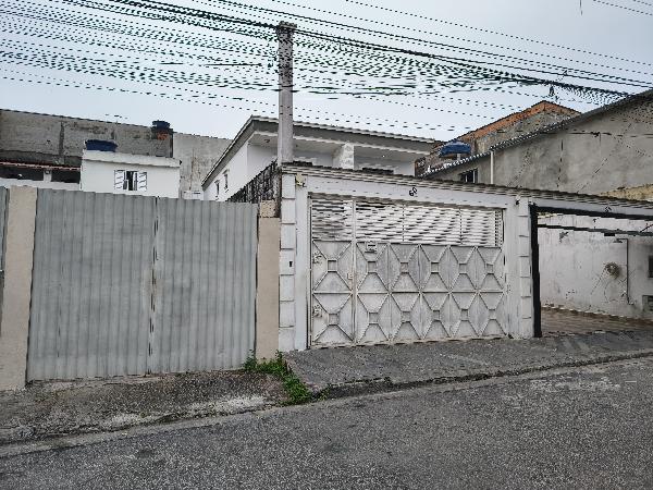 Vende-se em Guarulhos-SP  Casa, 92.17 de área total, 92.17 de área privativa, 125.00 de área do terreno.