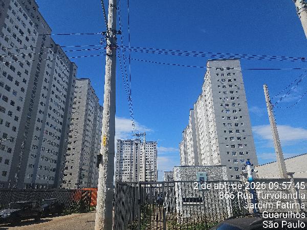 Vende-se em Guarulhos-SP  apto, 53.19 de área total, 42.10 de área privativa,  2_qto(s), a.serv, WC, 1_sala(s), cozinha, 1_vaga(s) de garagem.