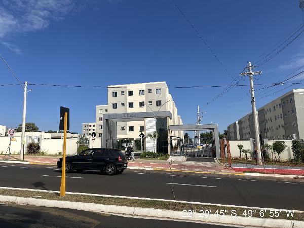 Vende-se em Bauru-SP  apto, 86.62 de área total, 39.30 de área privativa,  2_qto(s), WC, 1_sala(s), cozinha, 1_vaga(s) de garagem.