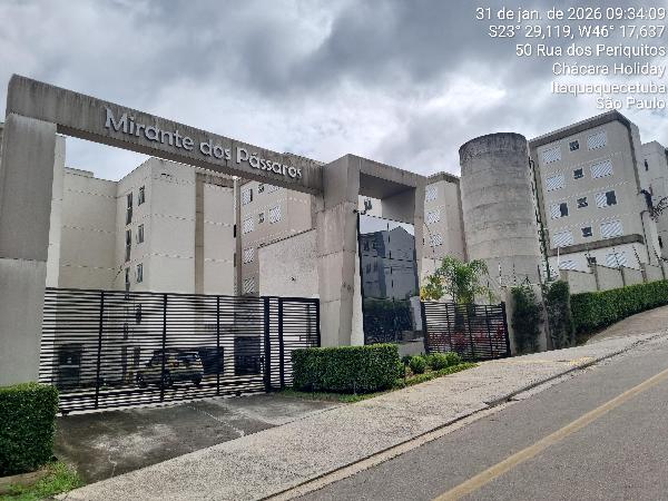 Vende-se em Itaquaquecetuba-SP  apto, 69.70 de área total, 40.83 de área privativa,  2_qto(s), a.serv, WC, 1_sala(s), cozinha.