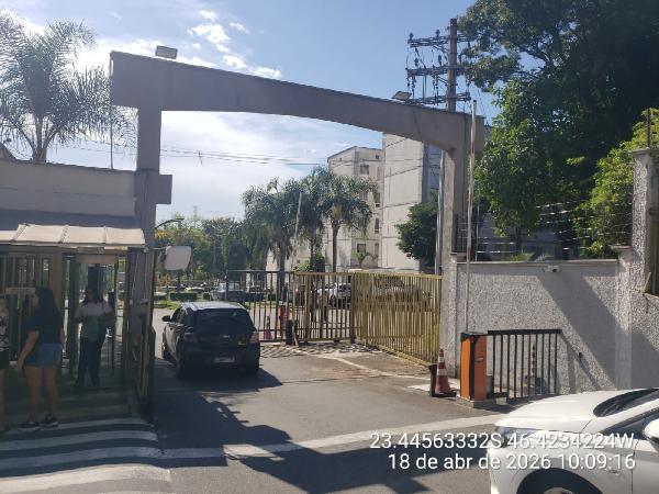 Vende-se em Guarulhos-SP  apto, 46.51 de área total, 40.32 de área privativa,  2_qto(s), a.serv, WC, 1_sala(s), cozinha, 1_vaga(s) de garagem.