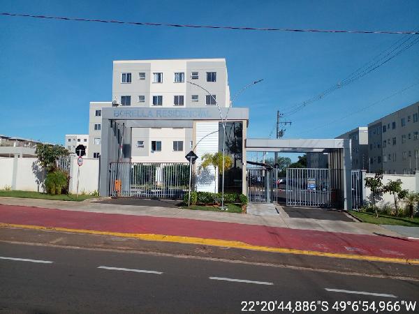 Vende-se em Bauru-SP  apto, 86.62 de área total, 39.30 de área privativa,  2_qto(s), WC, 1_sala(s), cozinha, 1_vaga(s) de garagem.