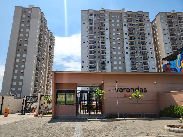 Vende-se em Campinas-SP  apto, 45.95 de área total, 45.95 de área privativa,  2_qto(s), WC, 1_sala(s), cozinha.