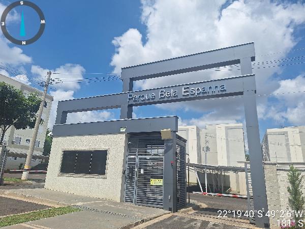 Vende-se em Bauru-SP  apto, 80.54 de área total, 41.85 de área privativa,  2_qto(s), a.serv, WC, 1_sala(s), cozinha, 1_vaga(s) de garagem.
