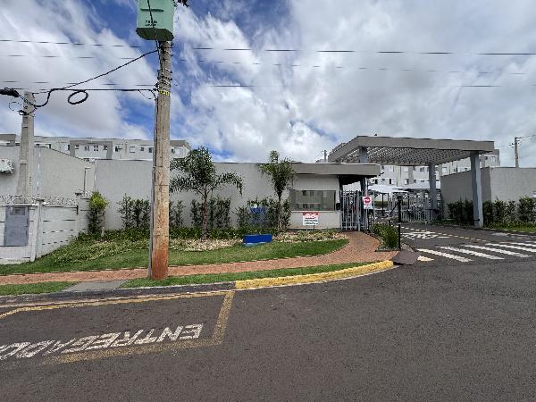 Vende-se em Jaboticabal-SP  apto, 88.73 de área total, 43.06 de área privativa,  2_qto(s), WC, 1_sala(s), cozinha, 1_vaga(s) de garagem.