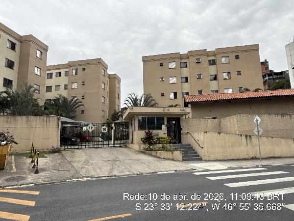 Vende-se em Itapevi-SP  apto, 98.56 de área total, 44.08 de área privativa,  2_qto(s), WC, 1_sala(s), cozinha, 1_vaga(s) de garagem.