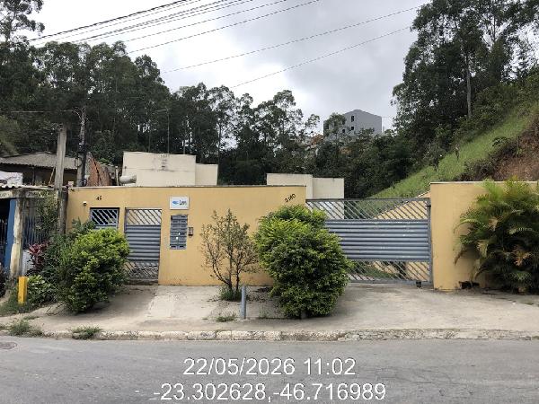 Vende-se em Franco Da Rocha-SP  Casa, 60.58 de área total, 60.58 de área privativa, 36.79 de área do terreno,  2_qto(s), a.serv, WC, 1_sala(s), 1 lavabo(s), cozinha.