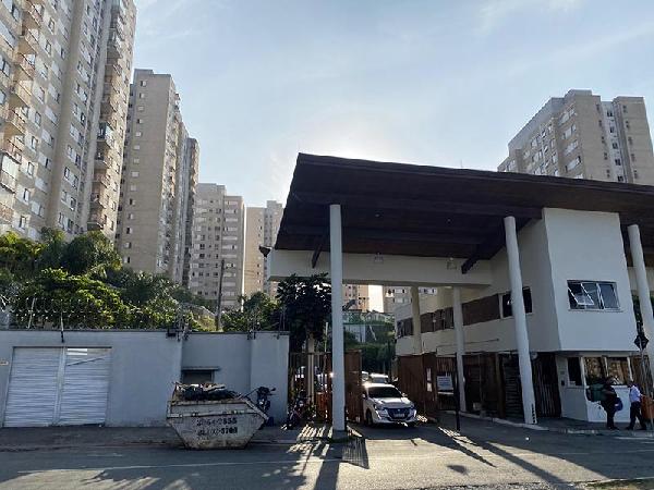 Vende-se em Osasco-SP  apto, 46.58 de área privativa,  2_qto(s), WC, 1_sala(s), cozinha, 1_vaga(s) de garagem.