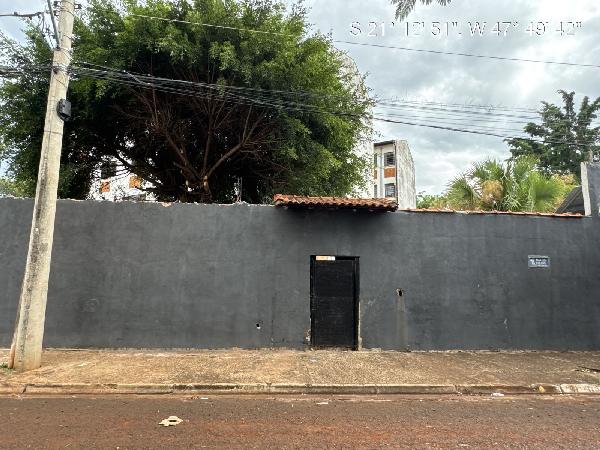 Vende-se em Ribeirao Preto-SP  apto, 48.01 de área total, 41.76 de área privativa,  2_qto(s), WC, 1_sala(s), cozinha.