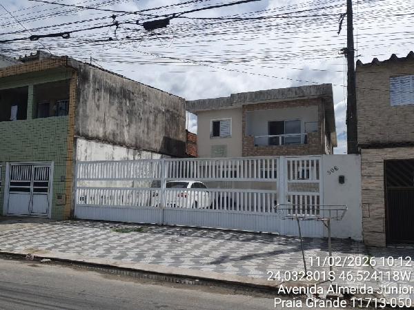 Vende-se em Praia Grande-SP  Casa, 43.13 de área total, 39.78 de área privativa, 43.13 de área do terreno,  2_qto(s), a.serv, WC, 1_sala(s), cozinha, 1_vaga(s) de garagem.