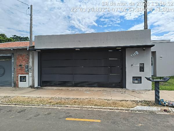 Vende-se em Piracicaba-SP  Casa, 85.61 de área total, 45.61 de área privativa, 226.41 de área do terreno,  2_qto(s), a.serv, WC, 1_sala(s), cozinha.