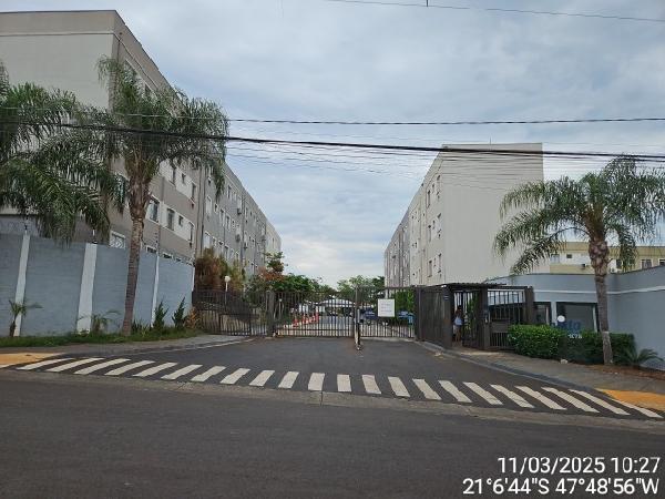 Vende-se em Ribeirao Preto-SP  apto, 112.23 de área total, 46.36 de área privativa,  2_qto(s), WC, 1_sala(s), cozinha, 1_vaga(s) de garagem.