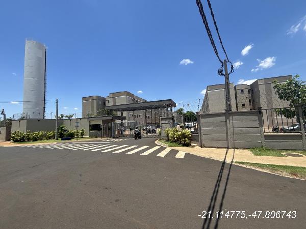 Vende-se em Ribeirao Preto-SP  apto, 89.20 de área total, 43.06 de área privativa,  2_qto(s), a.serv, WC, 1_sala(s), cozinha.