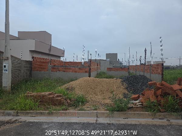 Vende-se em Sao Jose Do Rio Preto-SP  Terreno, 200.00 de área do terreno.