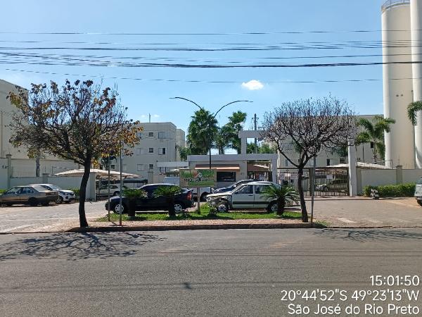 Vende-se em Sao Jose Do Rio Preto-SP  apto, 90.30 de área total, 44.01 de área privativa,  2_qto(s), WC, 1_sala(s), cozinha.