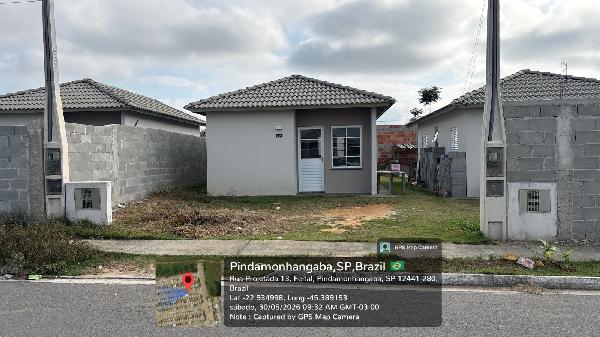 Vende-se em Pindamonhangaba-SP  Casa, 43.85 de área total, 43.85 de área privativa, 175.20 de área do terreno,  2_qto(s), a.serv, WC, 1_sala(s), cozinha.