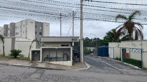 Vende-se em Poa-SP  apto, 125.96 de área total, 43.29 de área privativa,  2_qto(s), WC, 1_sala(s), cozinha, 1_vaga(s) de garagem.