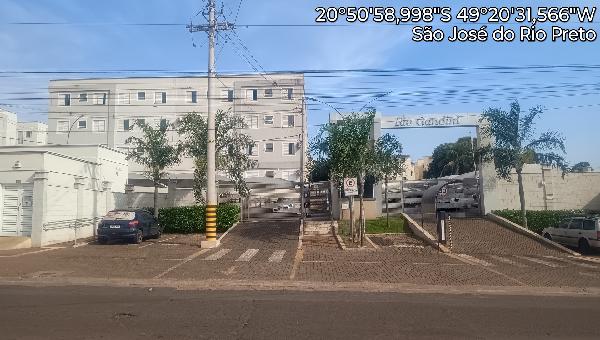 Vende-se em Sao Jose Do Rio Preto-SP  apto, 89.13 de área total, 39.30 de área privativa,  2_qto(s), WC, 1_sala(s), cozinha, 1_vaga(s) de garagem.