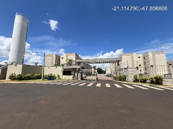 Vende-se em Ribeirao Preto-SP  apto, 89.20 de área total, 43.06 de área privativa,  2_qto(s), a.serv, WC, 1_sala(s), cozinha, 1_vaga(s) de garagem.