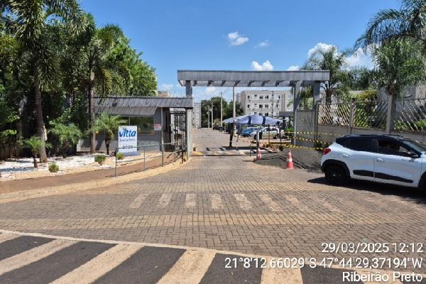 Vende-se em Ribeirao Preto-SP  apto, 43.06 de área total, 43.06 de área privativa,  2_qto(s), a.serv, WC, 1_sala(s), cozinha, 1_vaga(s) de garagem.