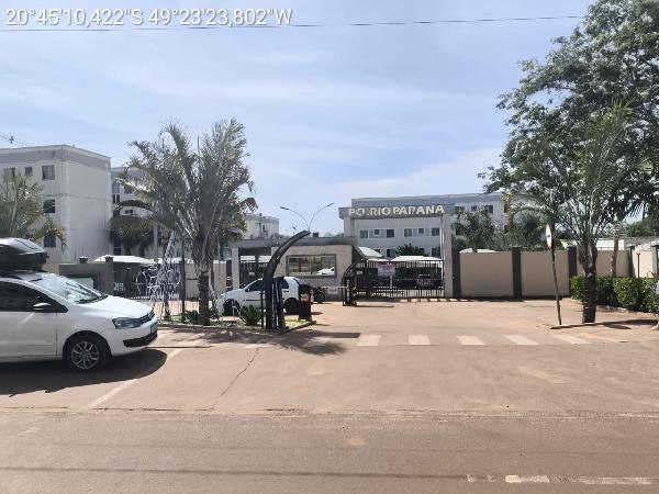Vende-se em Sao Jose Do Rio Preto-SP  apto, 90.92 de área total, 39.30 de área privativa,  2_qto(s), WC, 1_sala(s), cozinha, 1_vaga(s) de garagem.