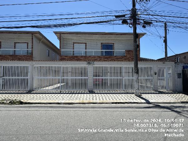 Vende-se em Praia Grande-SP  Casa, 63.03 de área total, 55.25 de área privativa,  2_qto(s), a.serv, WC, 1_sala(s), 1 lavabo(s), cozinha, 1_vaga(s) de garagem.