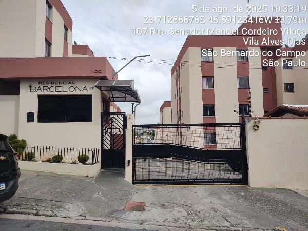 Vende-se em Sao Bernardo Do Campo-SP  apto, 54.58 de área total, 48.28 de área privativa,  2_qto(s), a.serv, WC, 1_sala(s), cozinha, 1_vaga(s) de garagem.
