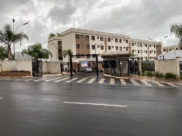Vende-se em Ribeirao Preto-SP  apto, 84.79 de área total, 42.50 de área privativa,  2_qto(s), WC, 1_sala(s), cozinha, 1_vaga(s) de garagem.