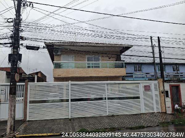 Vende-se em Praia Grande-SP  Casa, 61.66 de área total, 54.07 de área privativa, 50.31 de área do terreno,  2_qto(s), a.serv, WC, 1_sala(s), 1 lavabo(s), cozinha, 1_vaga(s) de garagem.