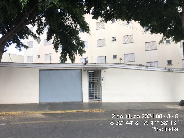 Vende-se em Piracicaba-SP  apto, 74.02 de área total, 45.72 de área privativa,  2_qto(s), a.serv, WC, 1_sala(s), cozinha, 1_vaga(s) de garagem.
