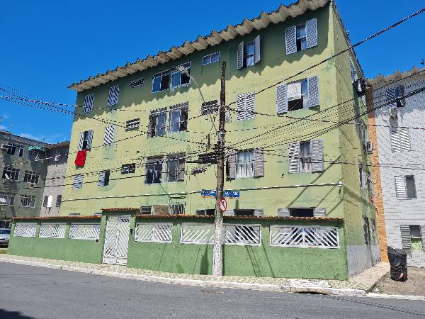 Vende-se em Praia Grande-SP  apto, 52.19 de área total, 48.06 de área privativa,  2_qto(s), a.serv, WC, 1_sala(s), cozinha.