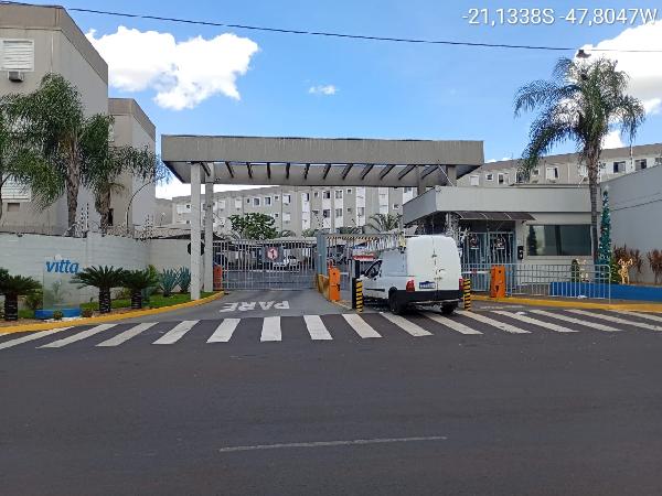 Vende-se em Ribeirao Preto-SP  apto, 88.21 de área total, 42.80 de área privativa,  2_qto(s), a.serv, WC, 1_sala(s), cozinha, 1_vaga(s) de garagem.
