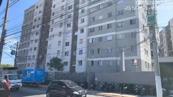 Vende-se em Sao Paulo-SP  apto, 64.02 de área total, 34.25 de área privativa,  2_qto(s), WC, 1_sala(s), cozinha.