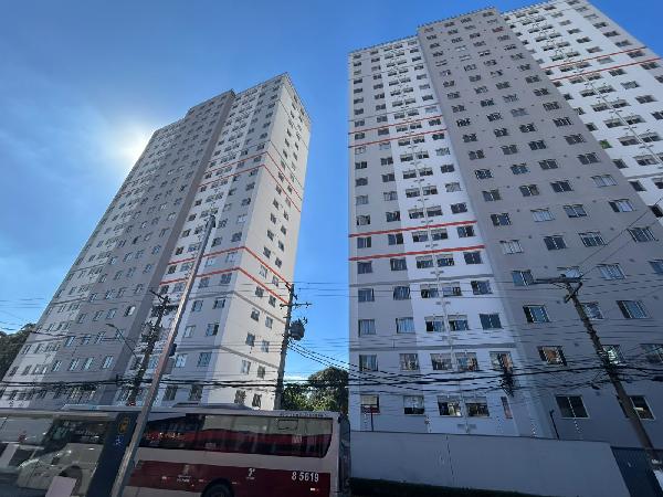 Vende-se em Sao Paulo-SP  apto, 60.37 de área total, 40.03 de área privativa,  2_qto(s), a.serv, WC, 1_sala(s), cozinha.