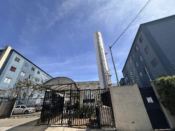 Vende-se em Sao Paulo-SP  apto, 68.76 de área total, 38.72 de área privativa,  2_qto(s), WC, 1_sala(s), cozinha.