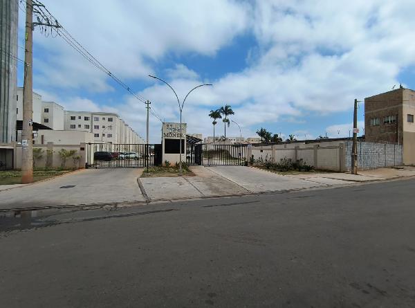 Vende-se em Suzano-SP  apto, 105.79 de área total, 40.82 de área privativa,  2_qto(s), a.serv, WC, 1_sala(s), cozinha, 1_vaga(s) de garagem.