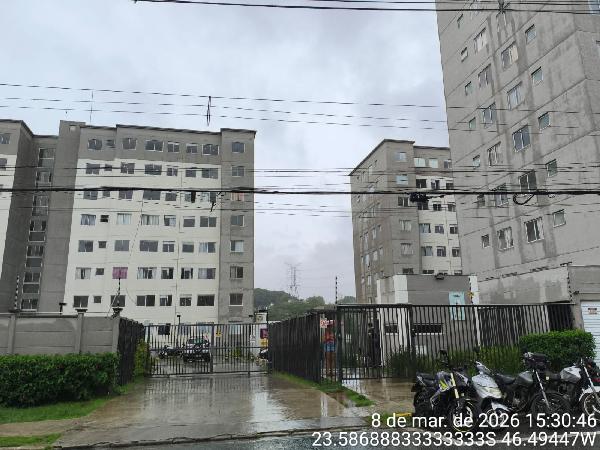 Vende-se em Sao Paulo-SP  apto, 67.86 de área total, 41.56 de área privativa,  2_qto(s), WC, 1_sala(s), cozinha.