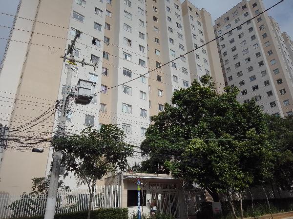 Vende-se em Sao Paulo-SP  apto, 45.19 de área total, 32.20 de área privativa,  2_qto(s), a.serv, WC, 1_sala(s), cozinha.