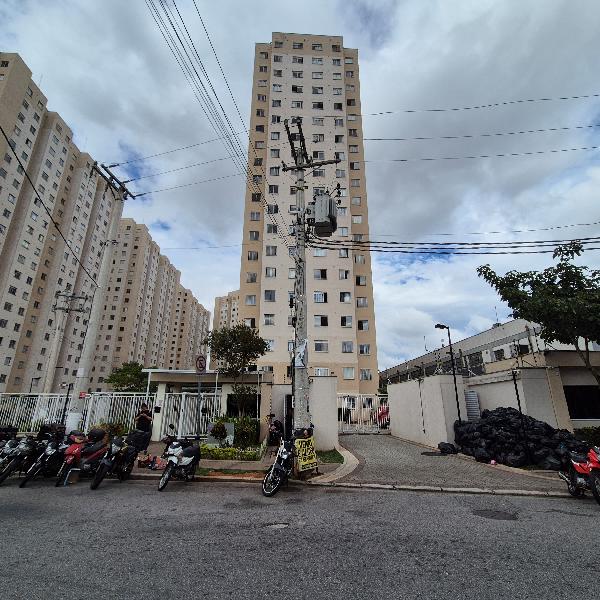 Vende-se em Sao Paulo-SP  apto, 47.38 de área total, 32.75 de área privativa,  2_qto(s).