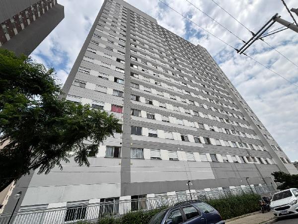 Vende-se em Sao Paulo-SP  apto, 53.12 de área total, 36.73 de área privativa,  2_qto(s), a.serv, WC, 1_sala(s), cozinha.