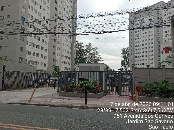 Vende-se em Sao Paulo-SP  apto, 65.63 de área total, 42.10 de área privativa,  2_qto(s), WC, 1_sala(s), cozinha.
