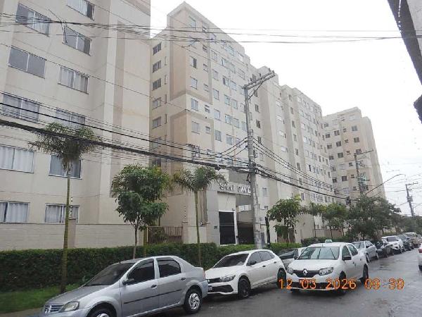 Vende-se em Sao Paulo-SP  apto, 58.38 de área total, 41.30 de área privativa,  2_qto(s), WC, 1_sala(s), cozinha.