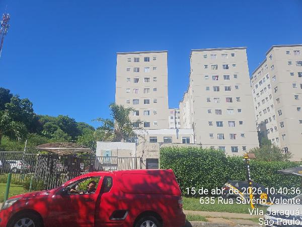 Vende-se em Sao Paulo-SP  apto, 69.24 de área total, 41.56 de área privativa,  2_qto(s), WC, 1_sala(s), cozinha.