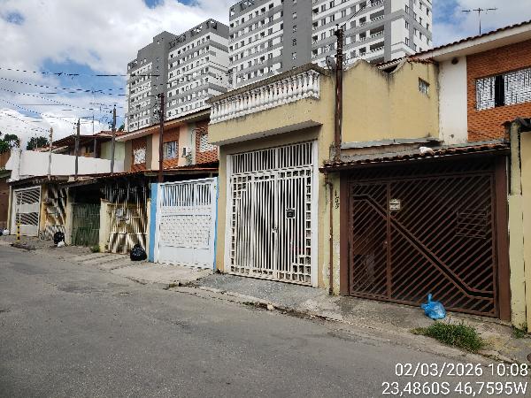 Vende-se em Sao Paulo-SP  Casa, 81.00 de área total, 80.15 de área privativa, 80.22 de área do terreno.