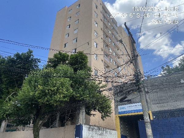 Vende-se em Sao Paulo-SP  apto, 107.68 de área total, 47.42 de área privativa,  2_qto(s), WC, 1_sala(s), cozinha, 1_vaga(s) de garagem.
