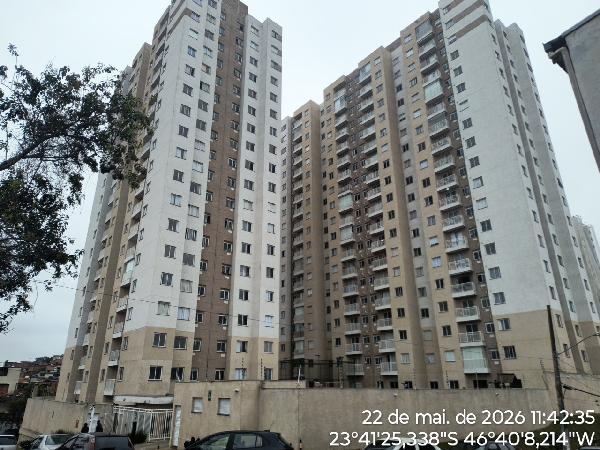Vende-se em Sao Paulo-SP  apto, 55.30 de área total, 37.27 de área privativa,  2_qto(s), WC, 1_sala(s), cozinha.