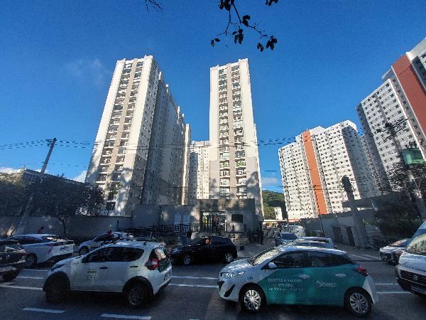 Vende-se em Sao Paulo-SP  apto, 54.54 de área total, 35.86 de área privativa,  2_qto(s), a.serv, WC, 1_sala(s), cozinha, 1_vaga(s) de garagem.