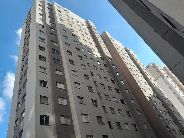 Vende-se em Sao Paulo-SP  apto, 54.45 de área total, 34.65 de área privativa,  2_qto(s), a.serv, WC, 1_sala(s), cozinha.