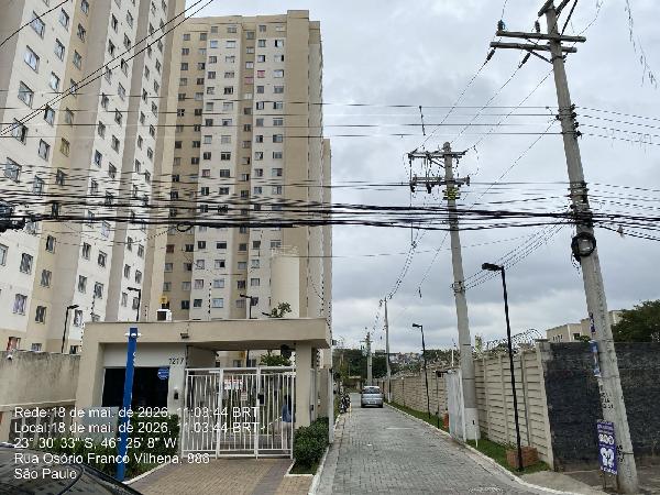 Vende-se em Sao Paulo-SP  apto, 46.30 de área total, 32.39 de área privativa,  2_qto(s), WC, 1_sala(s), cozinha.