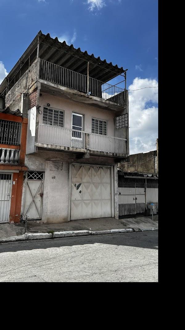 Vende-se em Sao Paulo-SP  Casa, 97.44 de área privativa, 97.44 de área do terreno.